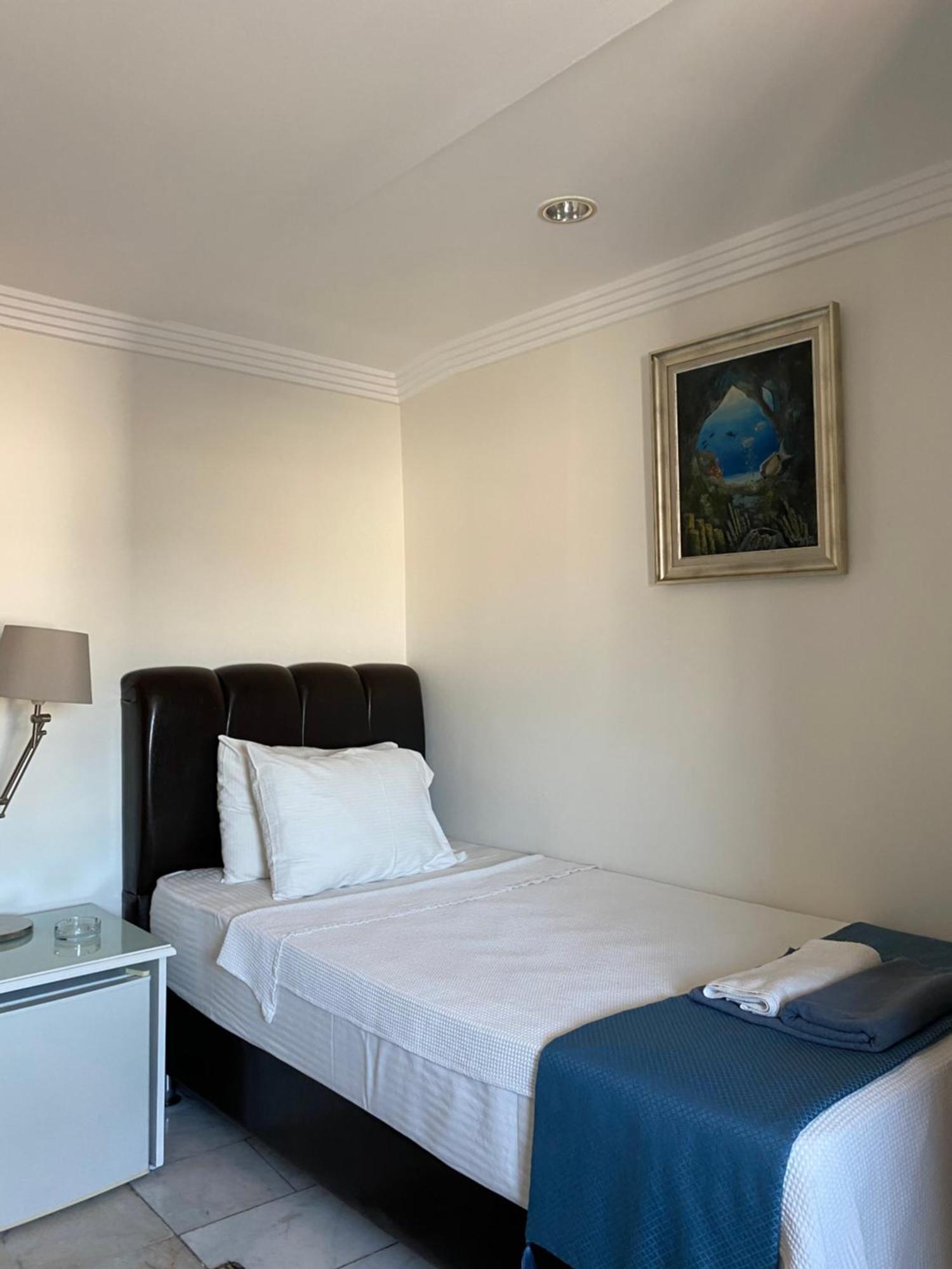 Mykent Hotel Istanbul Bagian luar foto